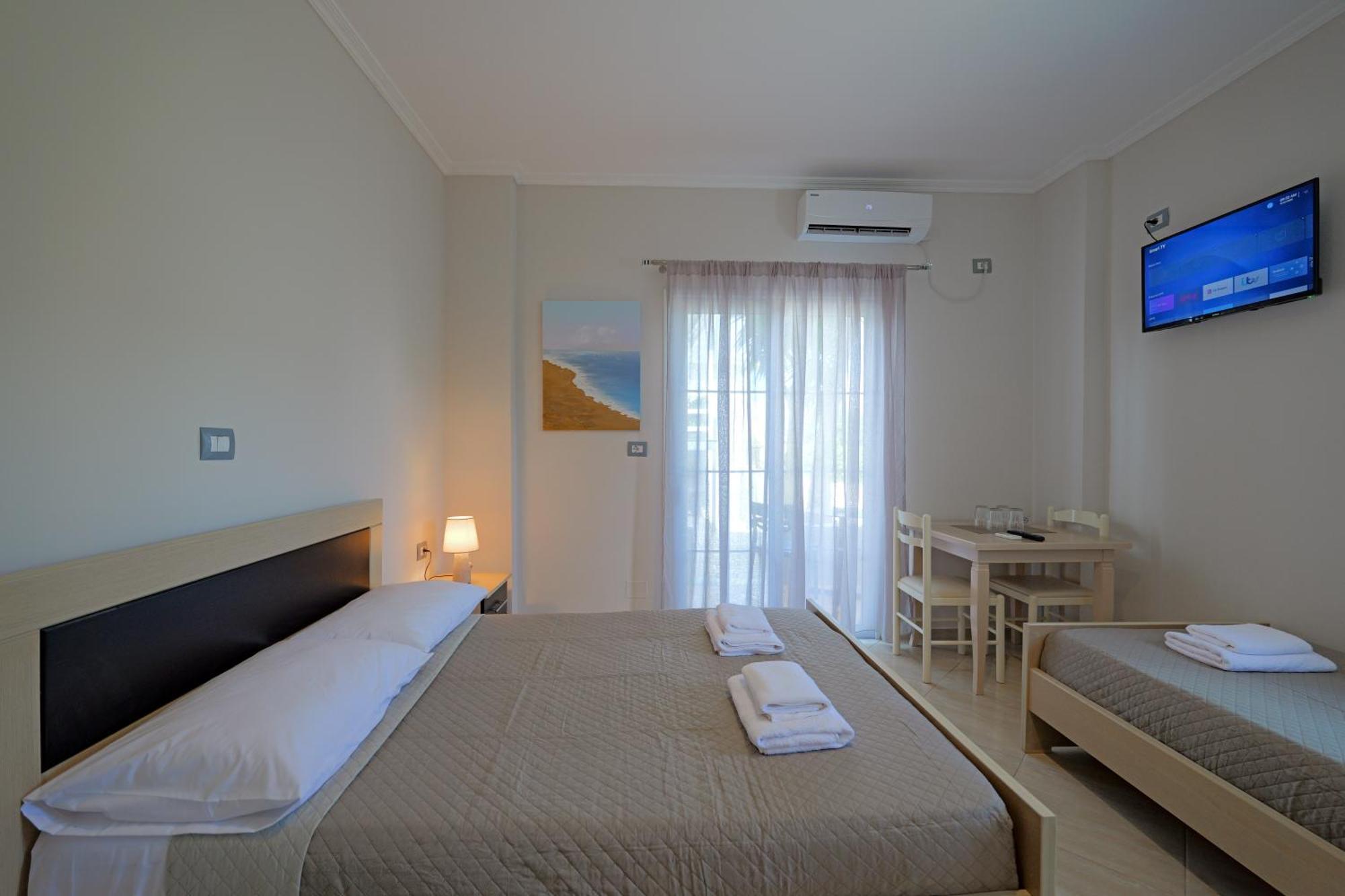 Hotel Deja Vu Ksamil Quarto foto