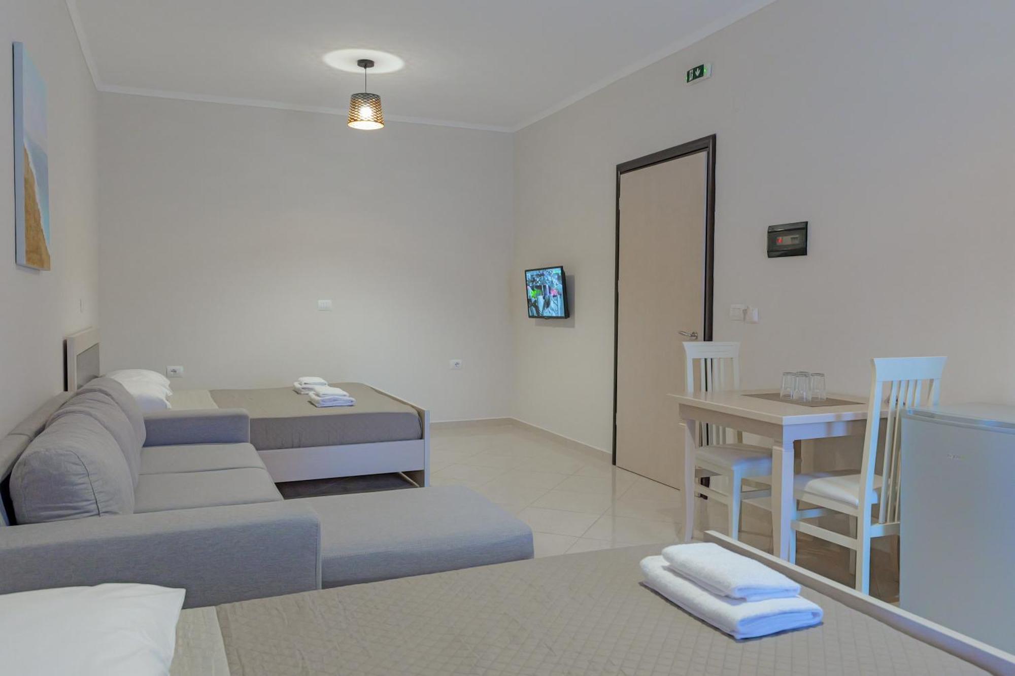 Hotel Deja Vu Ksamil Quarto foto