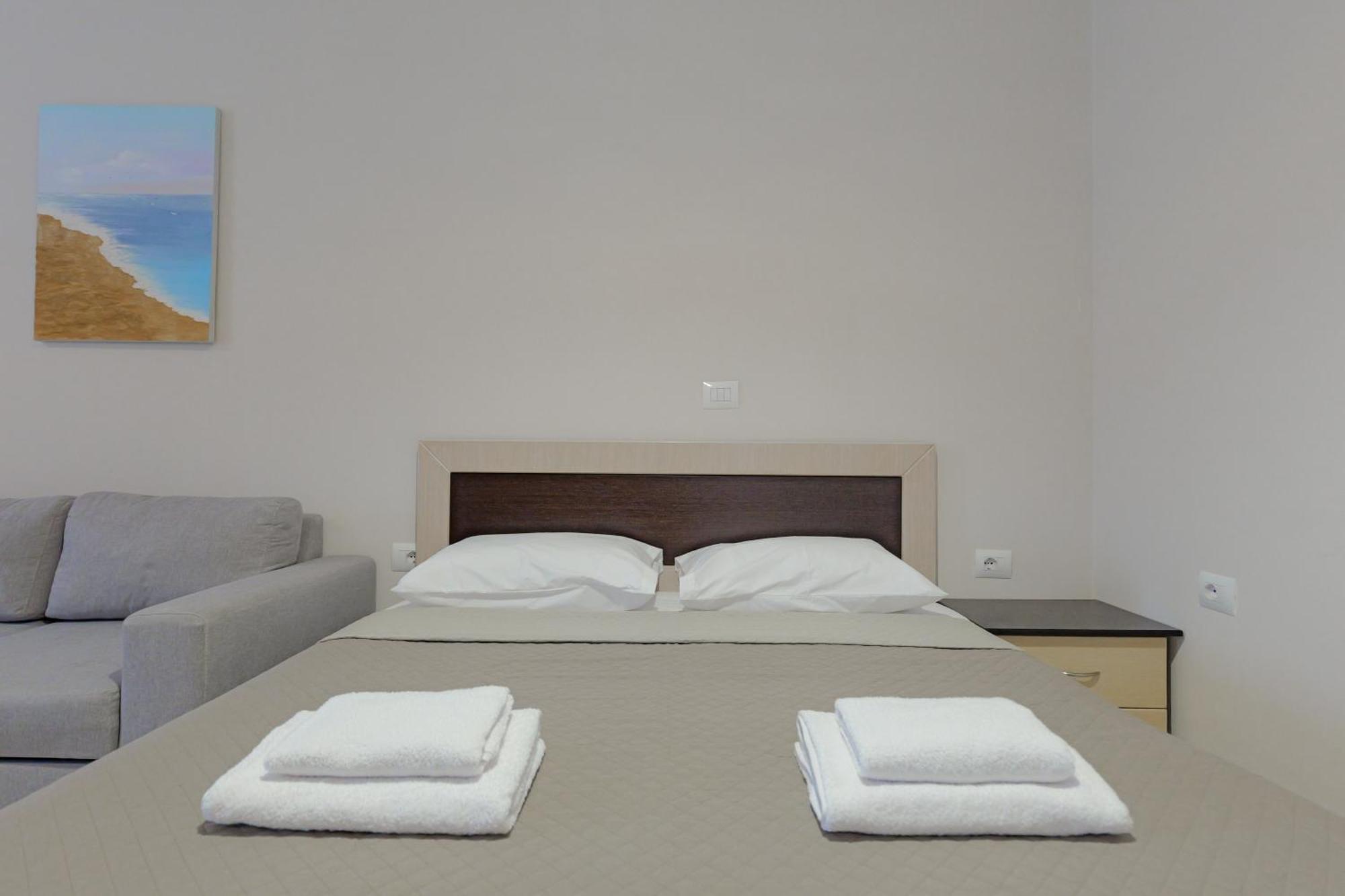 Hotel Deja Vu Ksamil Quarto foto